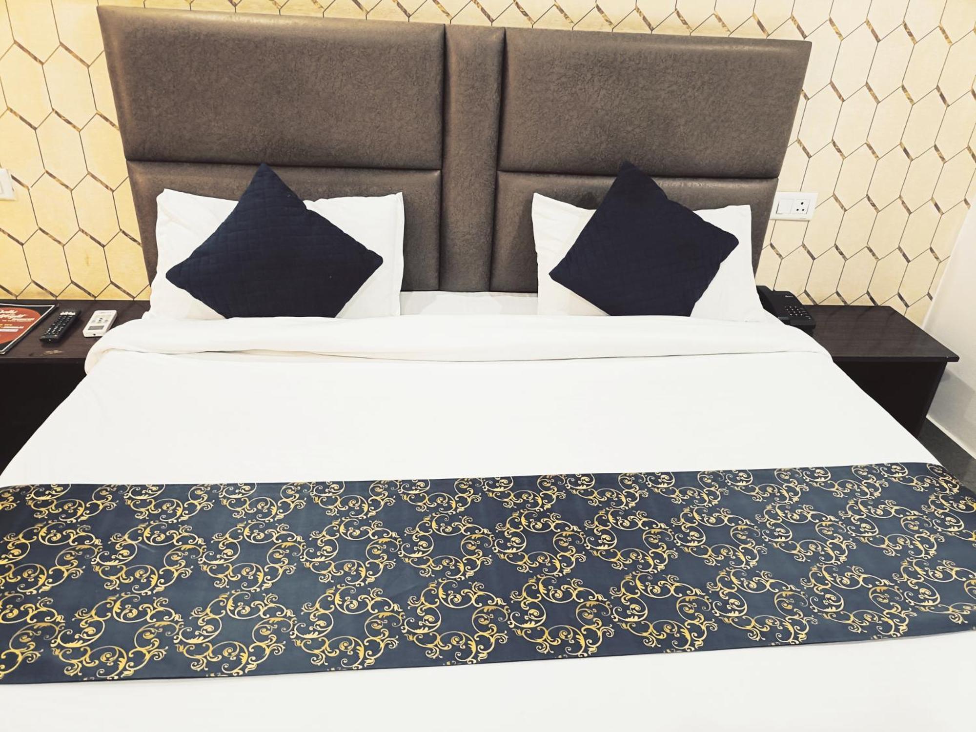 ניו דלהי Hotel Grand City Maxx A Family Hotel Near Igi Delhi Airport מראה חיצוני תמונה